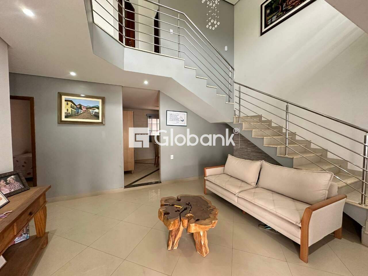 Casa 4 quartos para aluguel Santa Laura 210m² Montes Claros MG: Sala