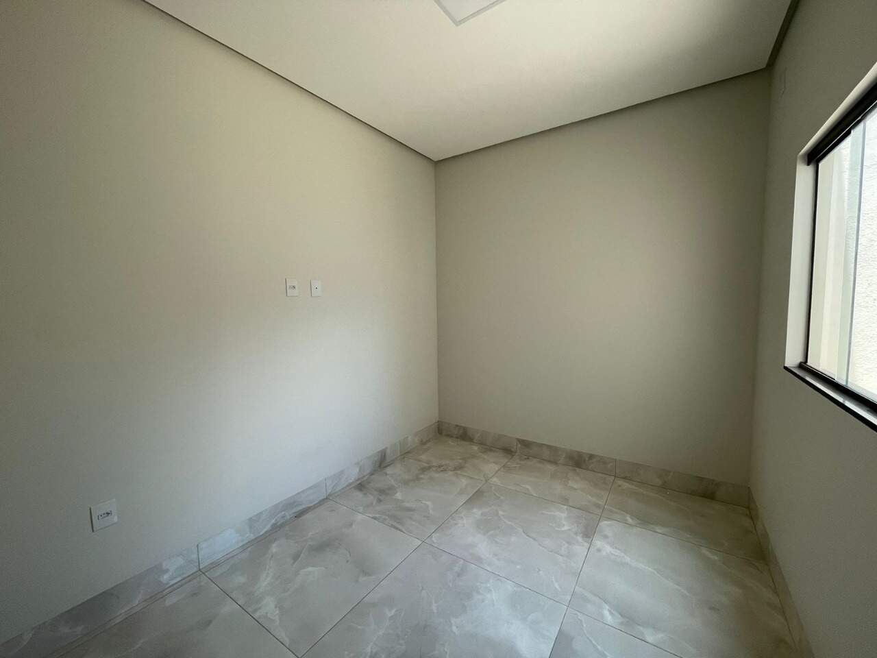 Casa 3 quartos à venda Loteamento Novo Primavera 115m² Montes Claros MG: 