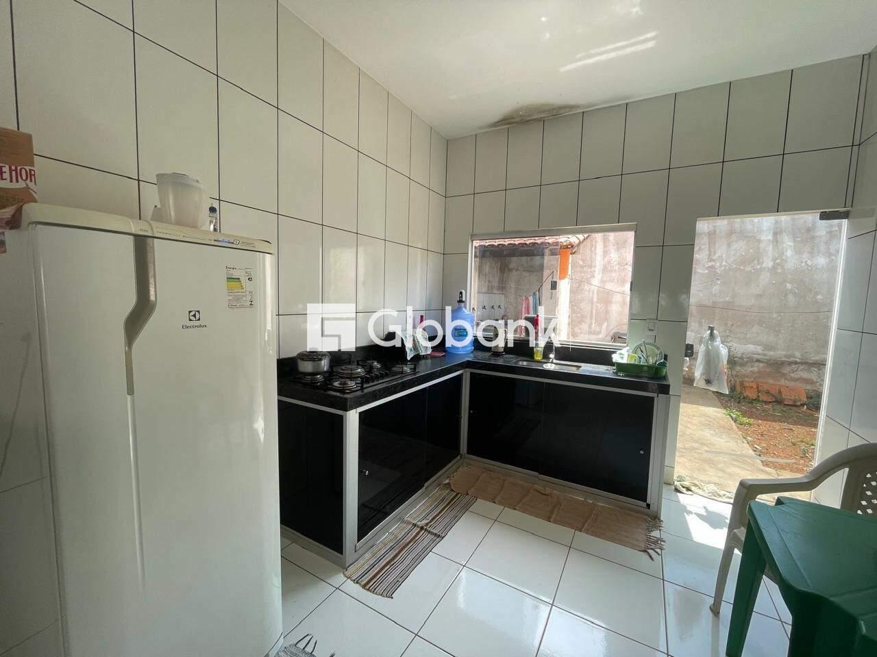 Casa 2 quartos à venda São Bento 59m² Montes Claros MG: COZINHA