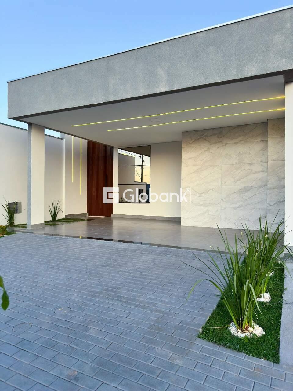 Casa em condomínio 3 quartos à venda Residencial Villa Segura 130m² Montes Claros MG: Entrada com jardim e garagem