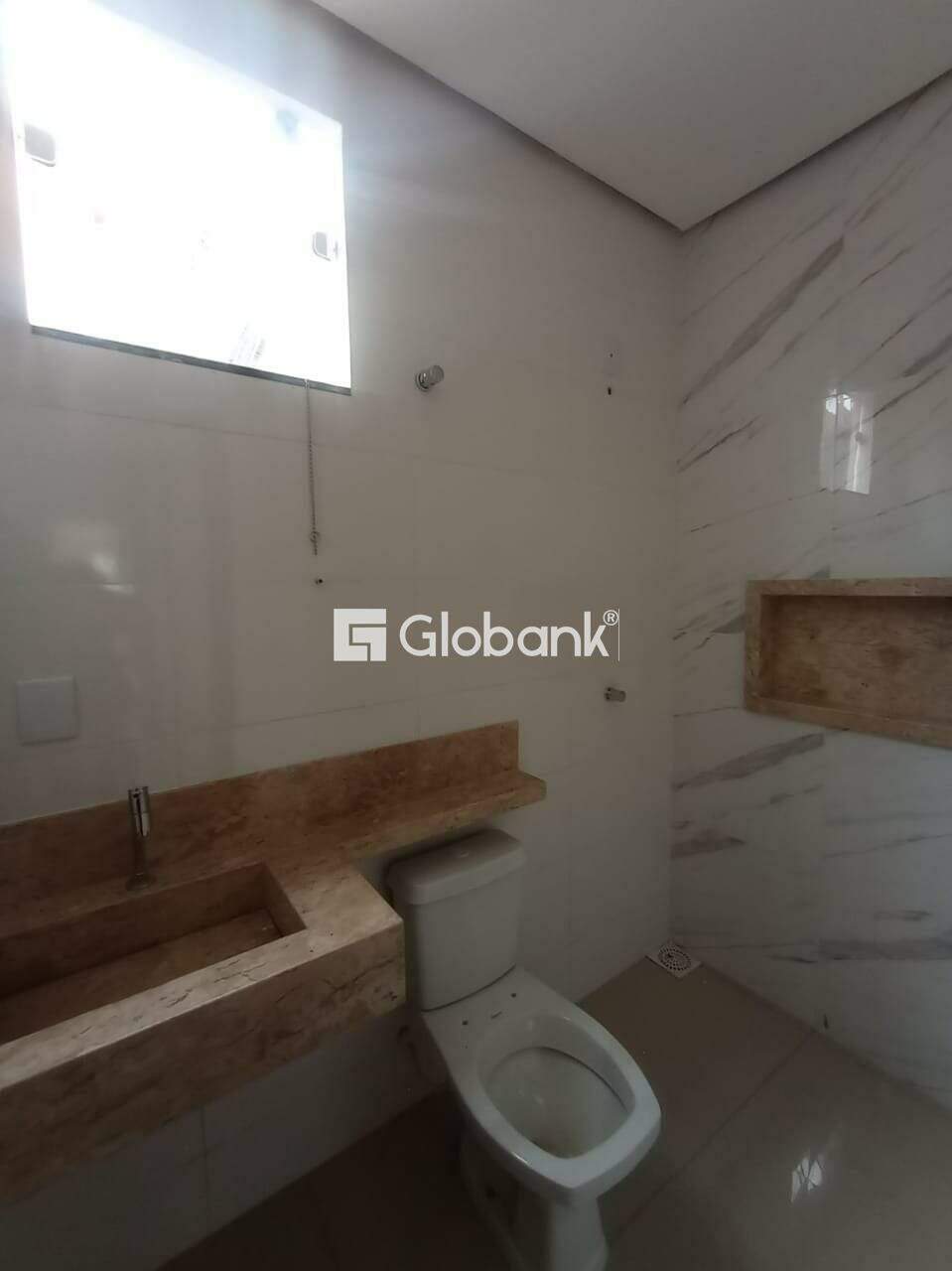 Casa 3 quartos à venda Jardim Olímpico 0m² Montes Claros MG: Banho social