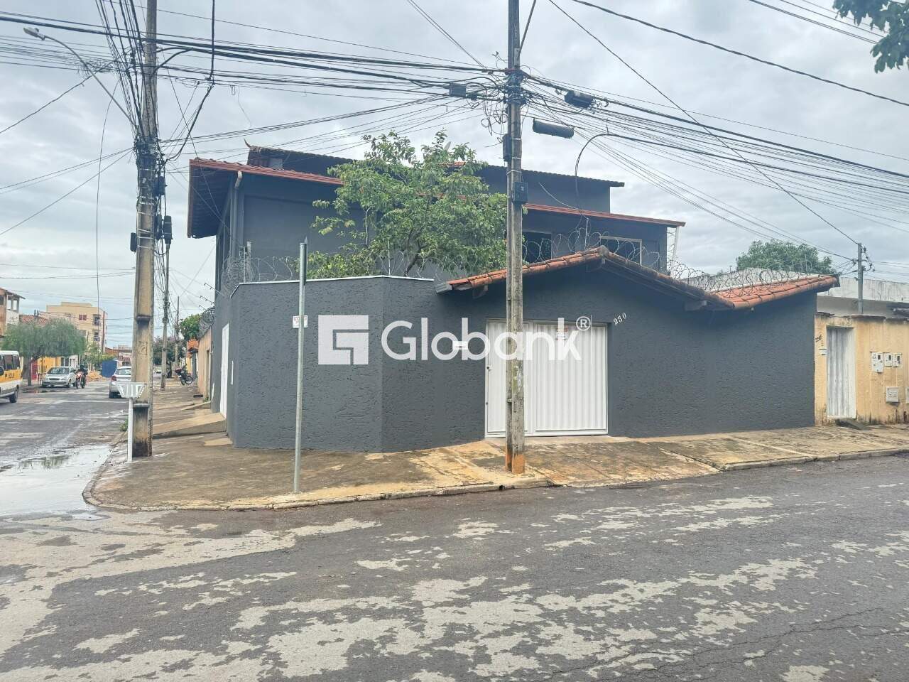 Casa 4 quartos à venda Major Prates 240m² Montes Claros MG: