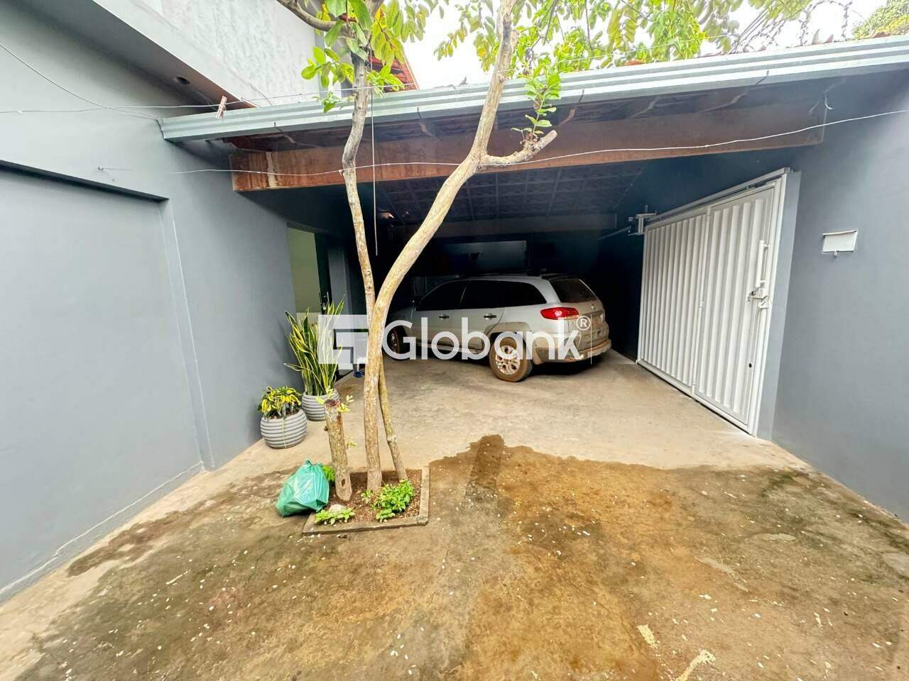 Casa 4 quartos à venda Major Prates 240m² Montes Claros MG: 