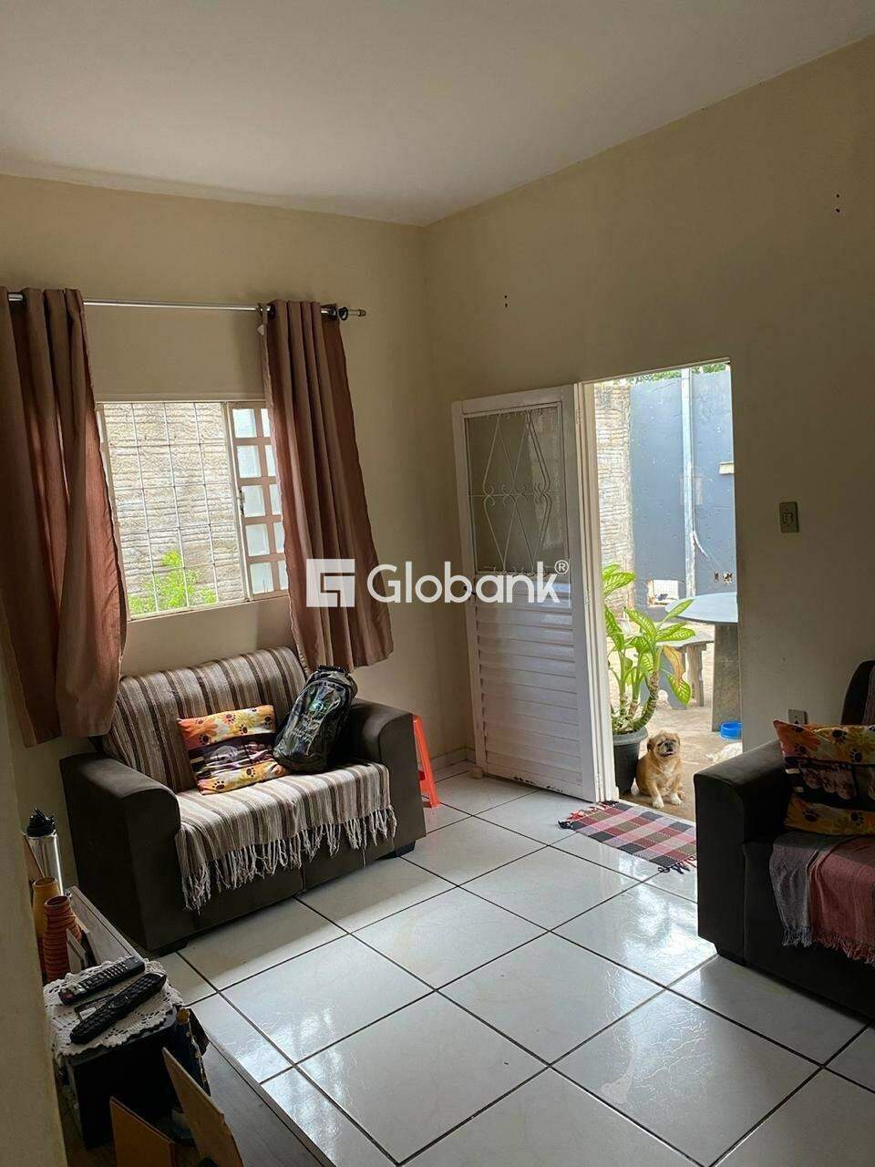 Casa 3 quartos à venda Independência 102m² Montes Claros MG: 