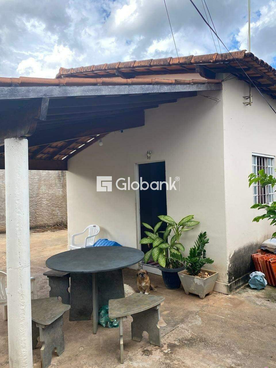 Casa 3 quartos à venda Independência 102m² Montes Claros MG: 