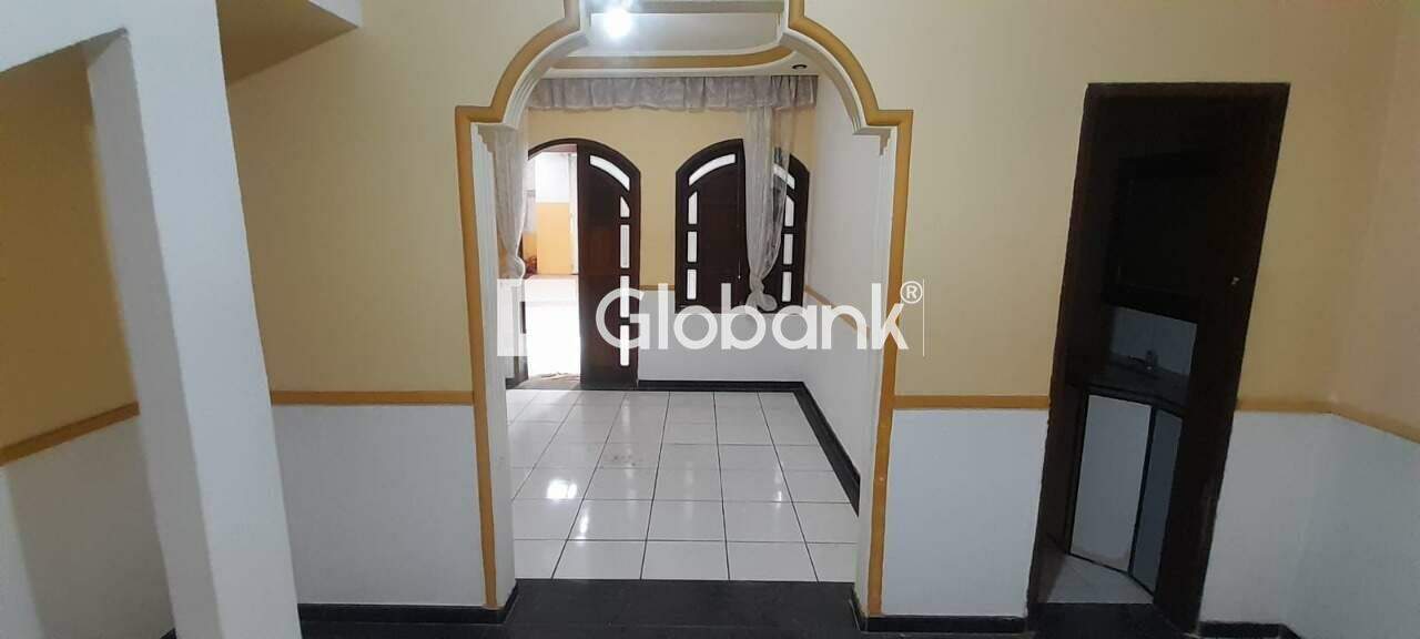 Sobrado 3 quartos à venda Vila Sumaré 0m² Montes Claros MG: Foto de salas parte t rreo