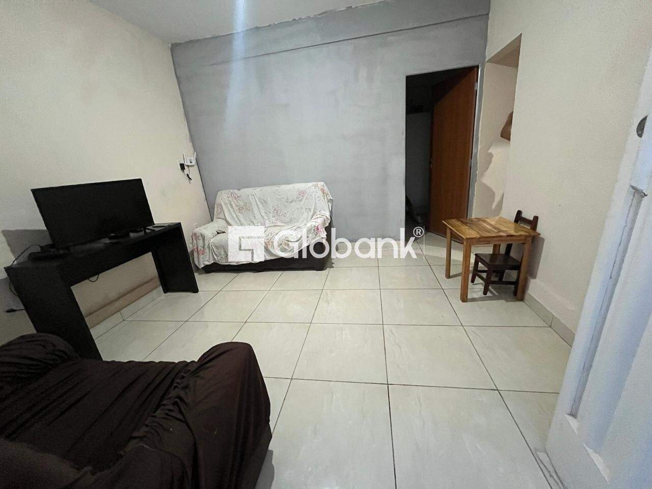 Casa 3 quartos à venda Carmelo 0m² Montes Claros MG: