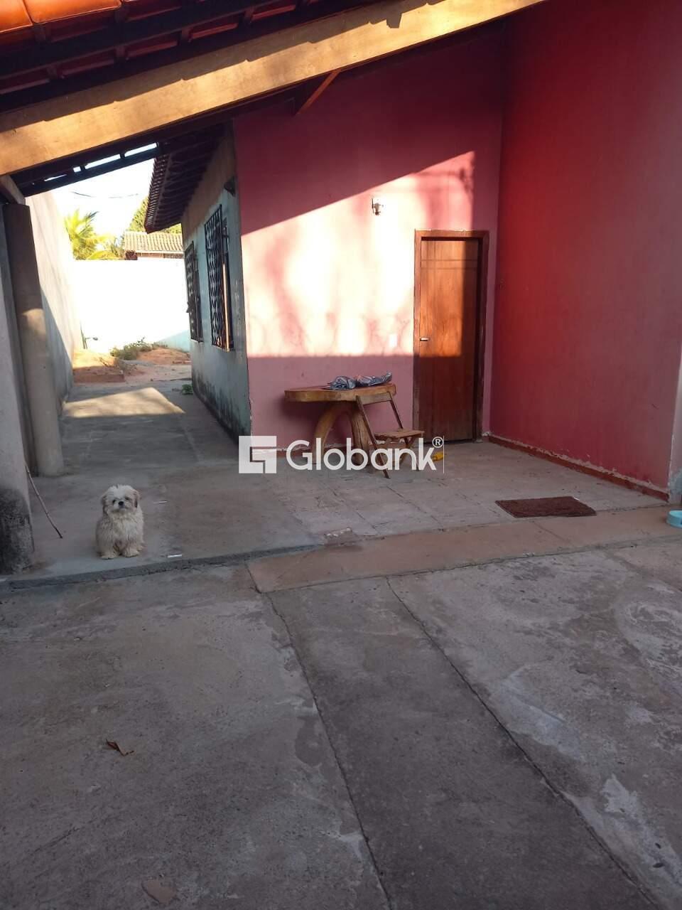 Casa 2 quartos à venda Morada do Parque 53,3m² Montes Claros MG: Garagem