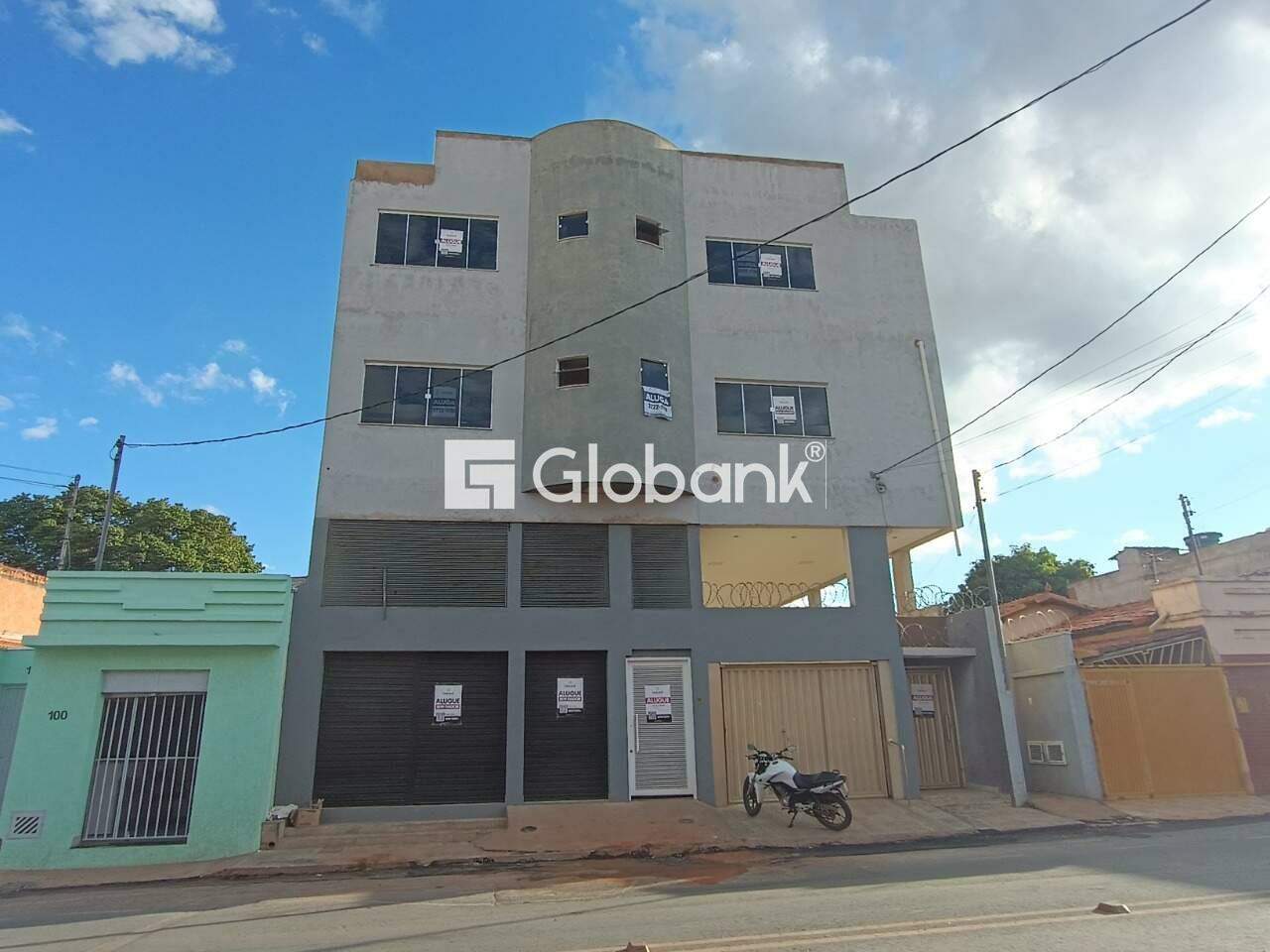 Ponto comercial para aluguel Cintra 50m² Montes Claros MG: Fachada