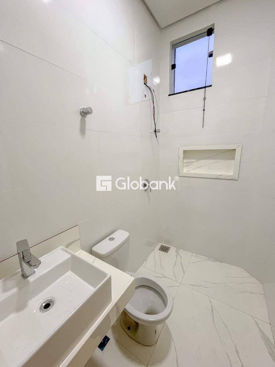 Casa 3 quartos à venda Loteamento Reserva Real 96m² Montes Claros MG: 