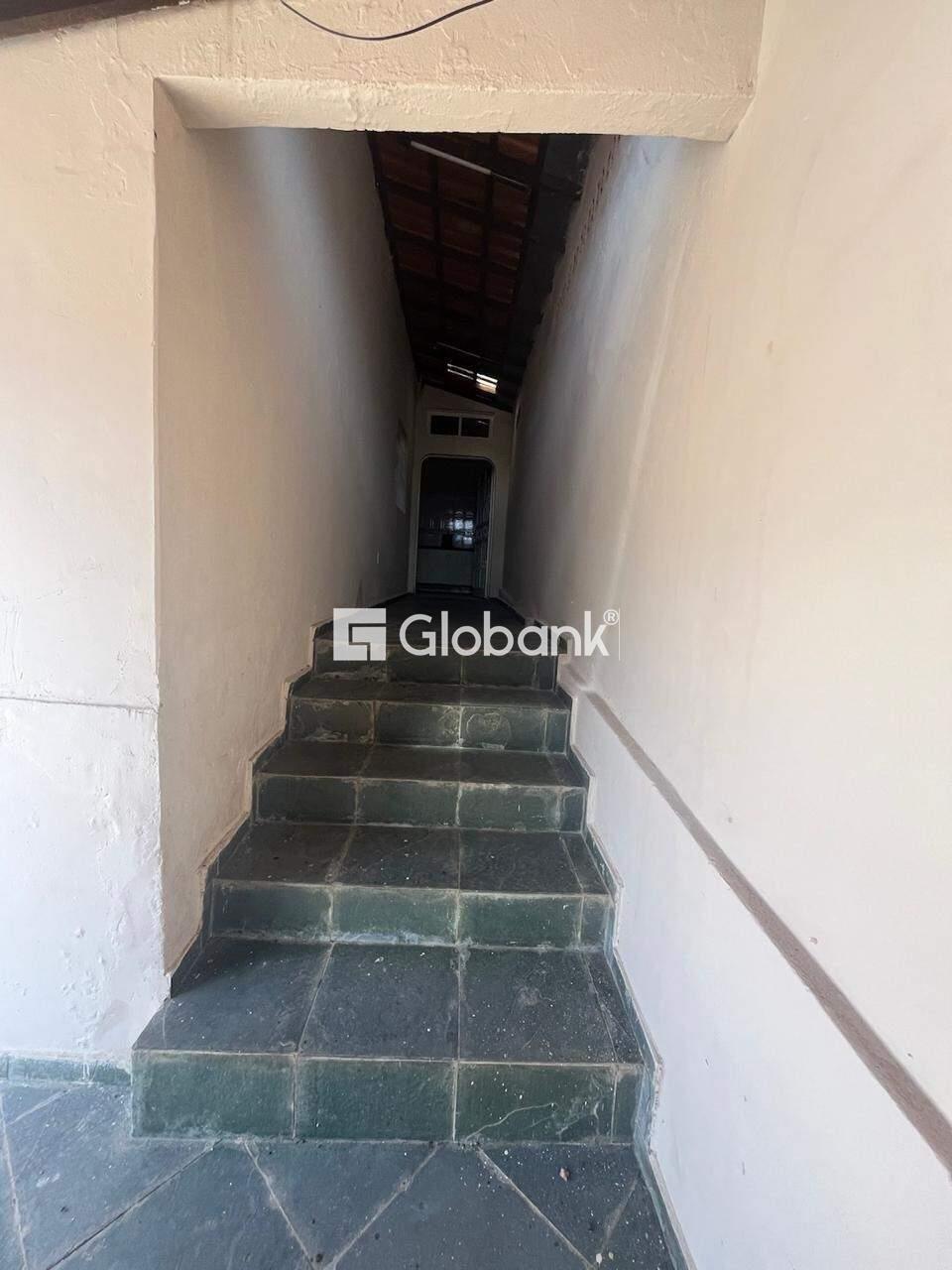 Casa 3 quartos à venda Morada da Serra 180m² Montes Claros MG: 