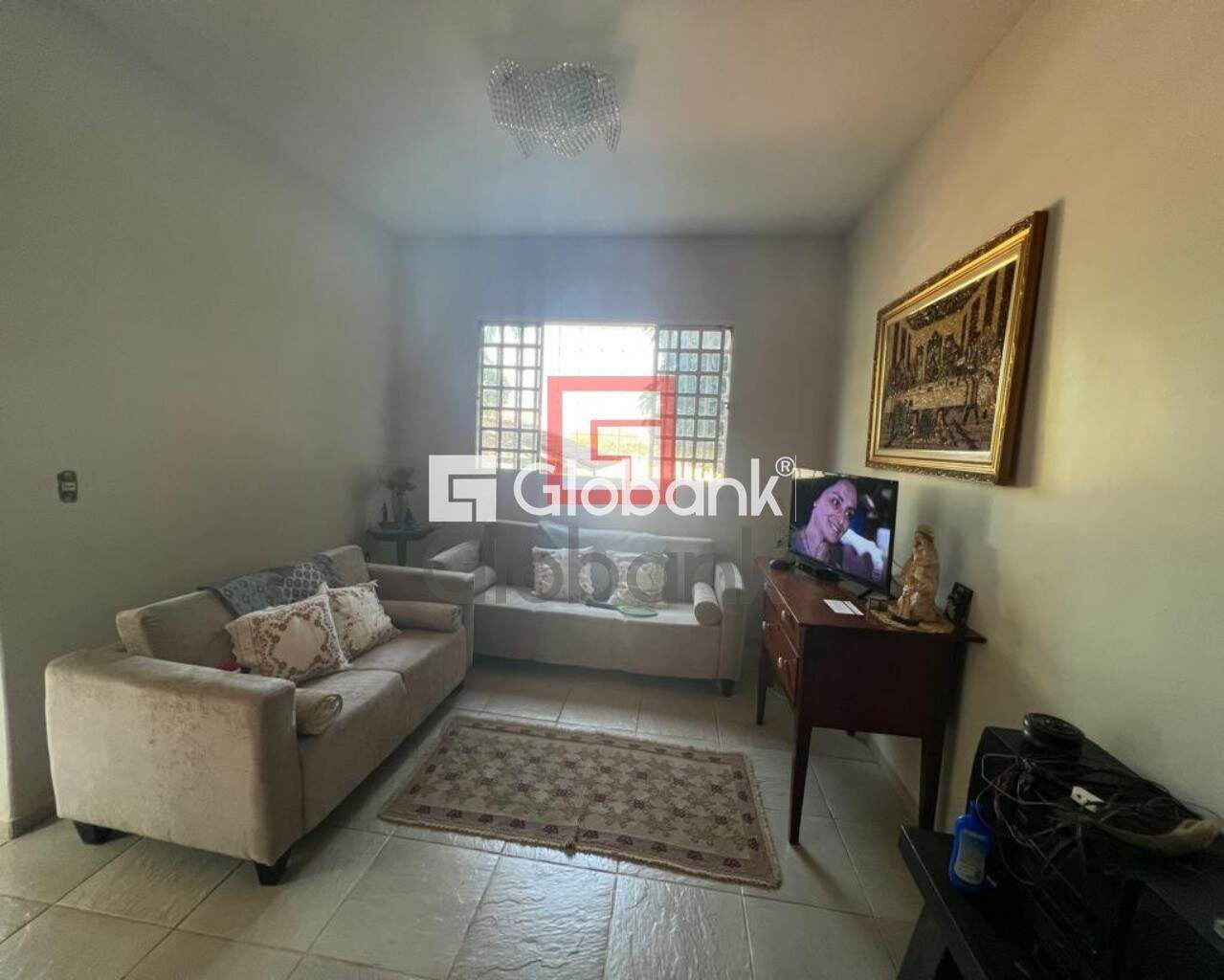 Casa 3 quartos à venda Ibituruna 600m² Montes Claros MG: Foto 02 | Foto_migracao | 2