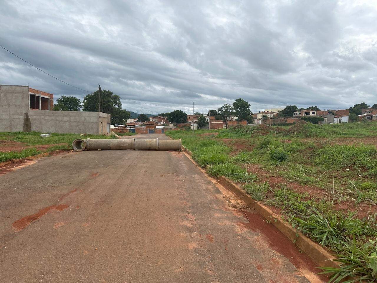 Terreno à venda Delfino Magalhães 0m² Montes Claros MG: 12