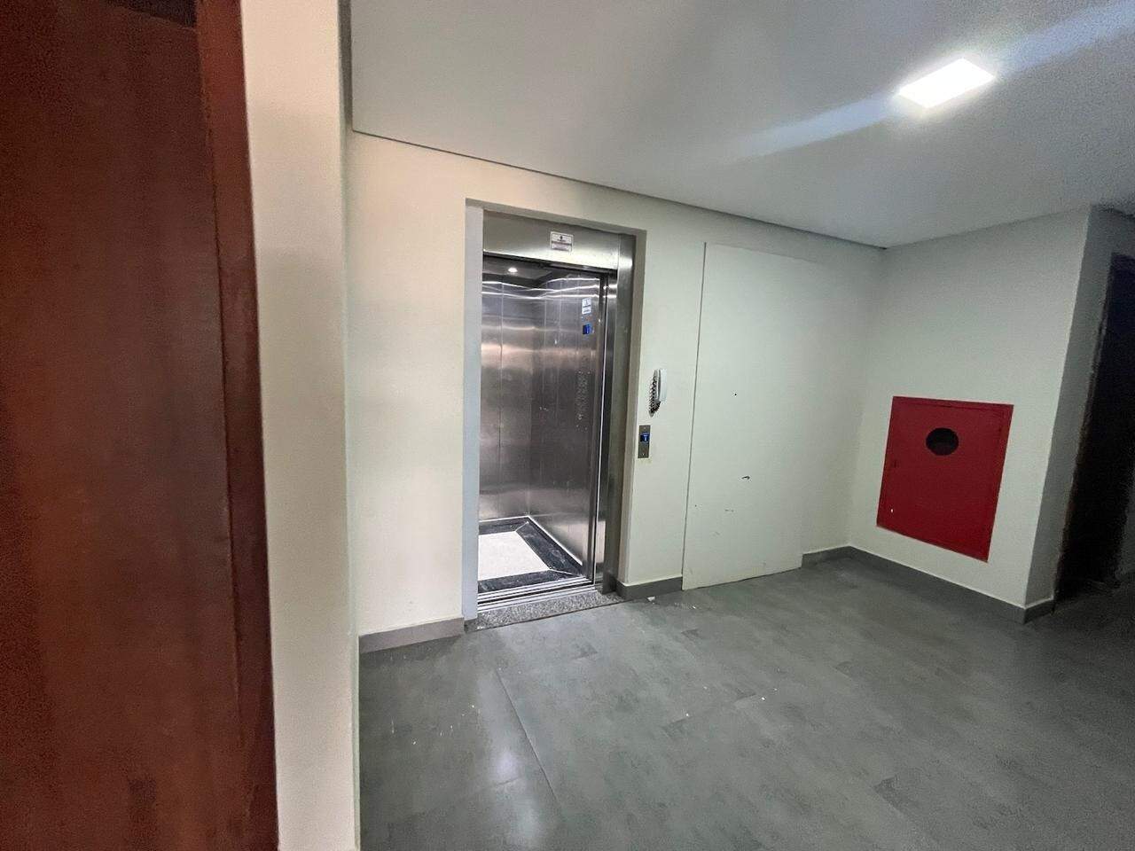 Apartamento 2 quartos à venda Planalto 85m² Montes Claros MG: ELEVADOR