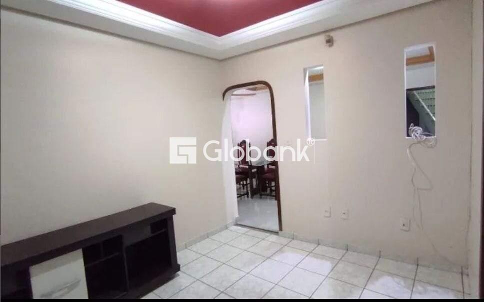 Casa 4 quartos à venda Canelas 590m² Montes Claros MG: 