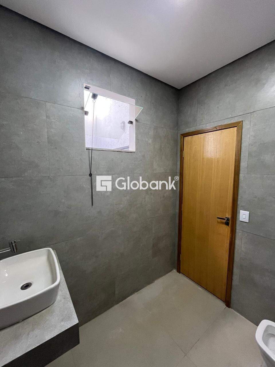 Casa 2 quartos à venda Mirante do Sol 70m² Montes Claros MG: 