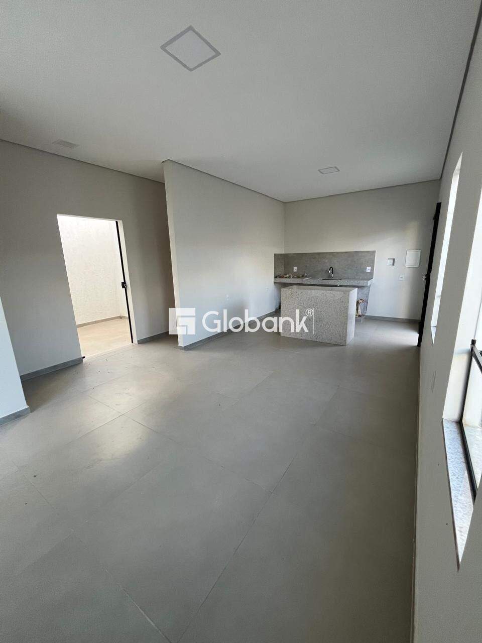 Casa 2 quartos à venda Mirante do Sol 70m² Montes Claros MG: 