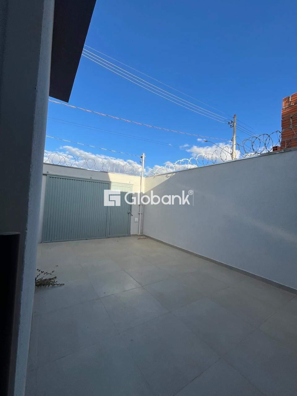 Casa 2 quartos à venda Mirante do Sol 70m² Montes Claros MG: 