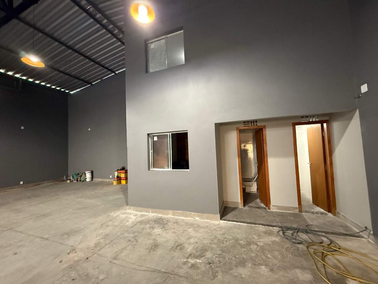Galpão para aluguel Prolongamento Todos os Santos 390m² Montes Claros MG: 