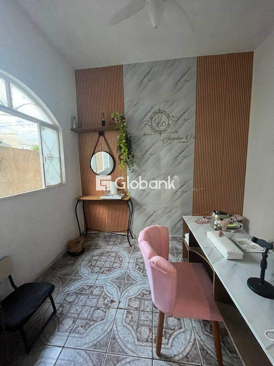 Casa 4 quartos à venda Nossa Senhora de Fátima 200m² Montes Claros MG: ESCRIT RIO