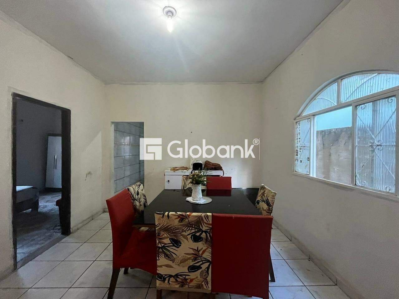 Casa 4 quartos à venda Nossa Senhora de Fátima 200m² Montes Claros MG: SALA 2