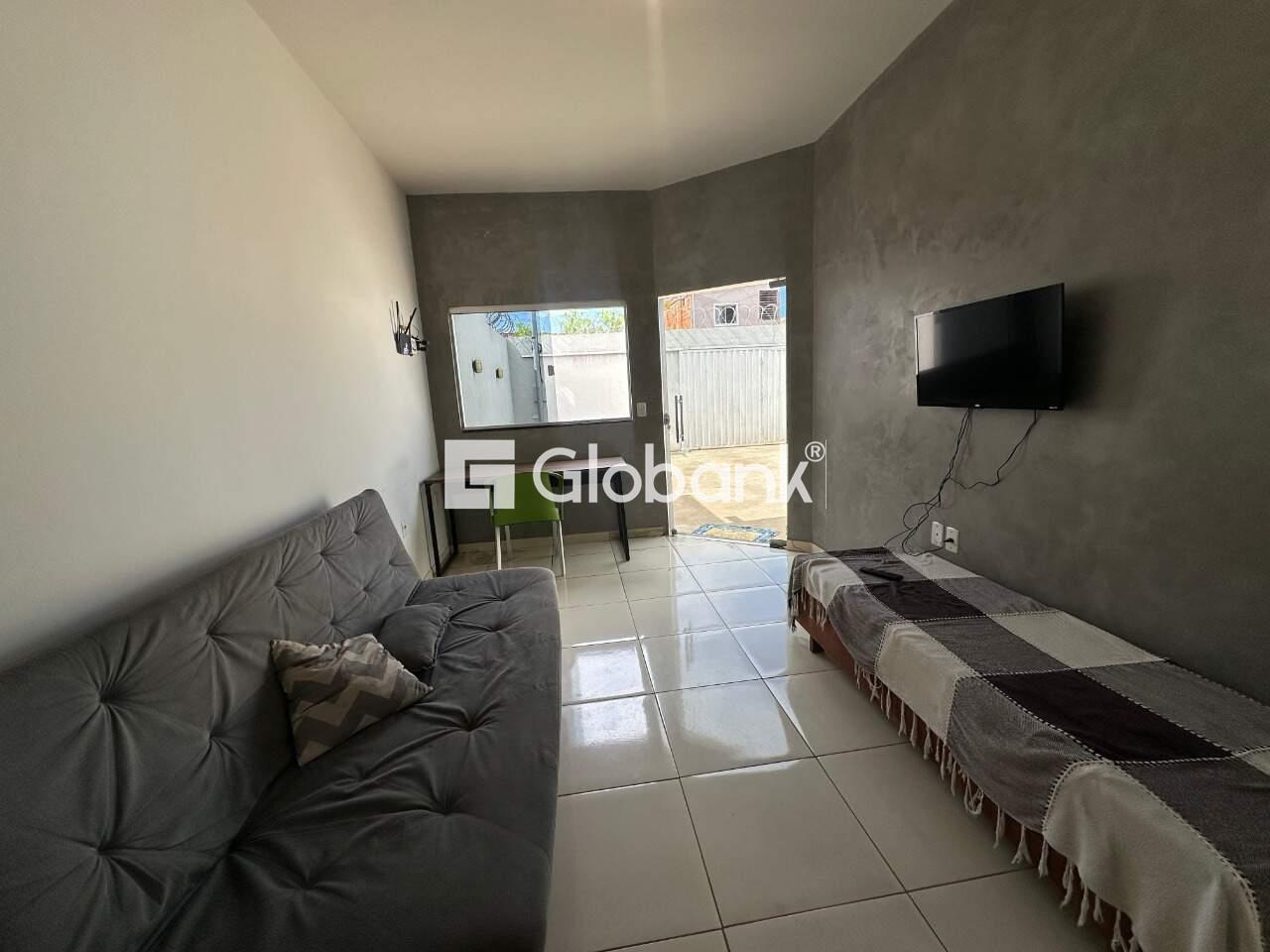 Casa 2 quartos para aluguel Independência 65m² Montes Claros MG: Sala