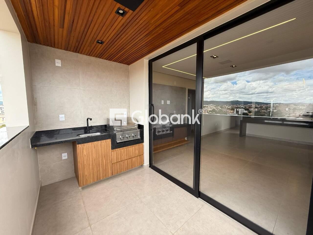 Apartamento 3 quartos à venda Morada do Sol 90m² Montes Claros MG: Sacada