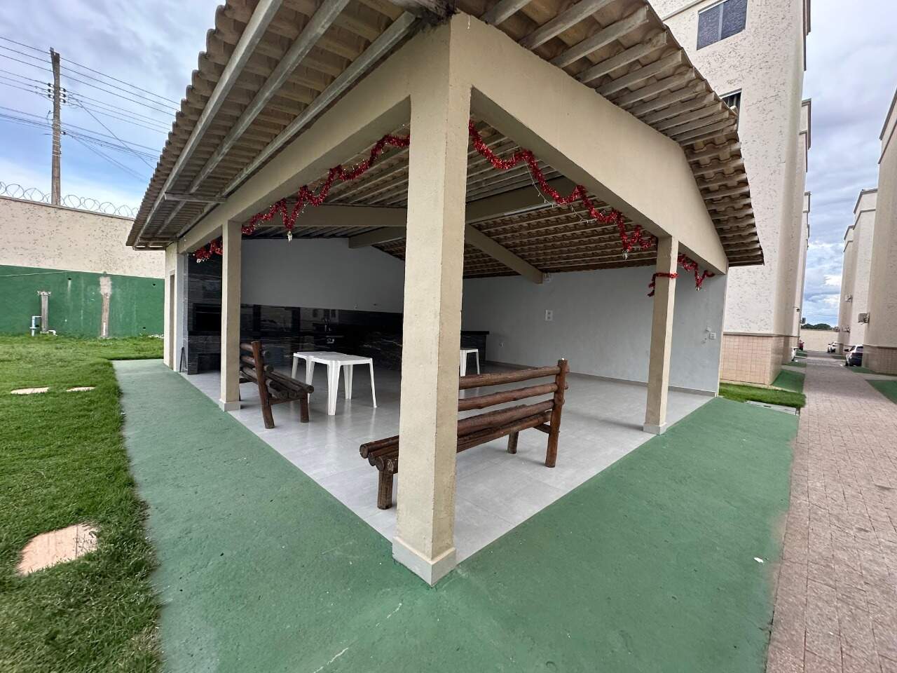 Apartamento 2 quartos para aluguel Universitário 55m² Montes Claros MG: rea gourmet