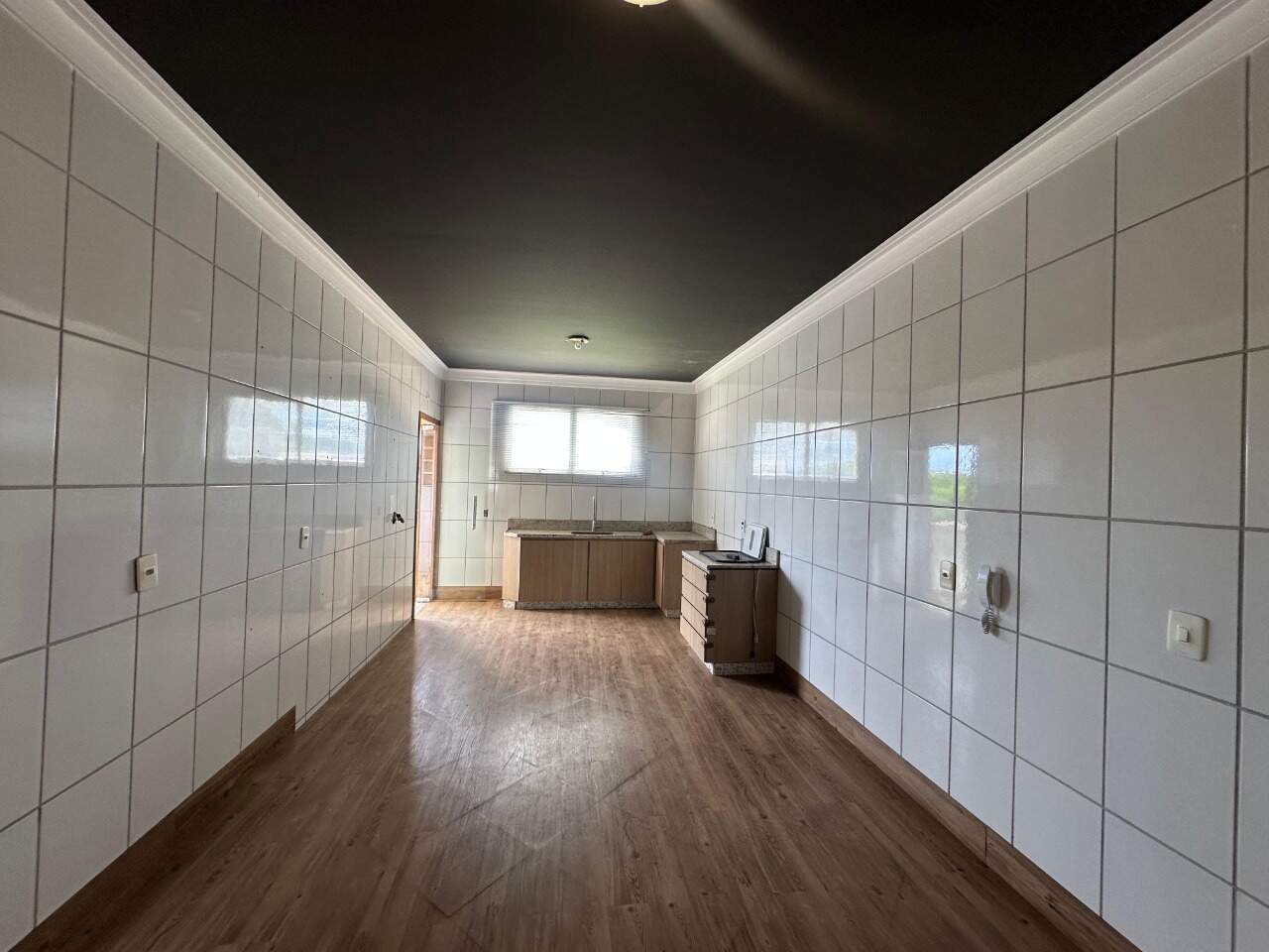 Cobertura 4 quartos para aluguel Augusta Mota 115m² Montes Claros MG: Cozinha