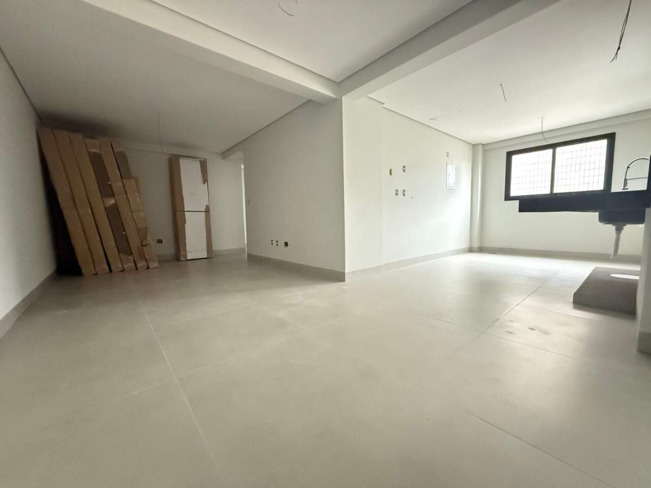 Apartamento 3 quartos para aluguel CENTRO 88,02m² Montes Claros MG: Sala e cozinha