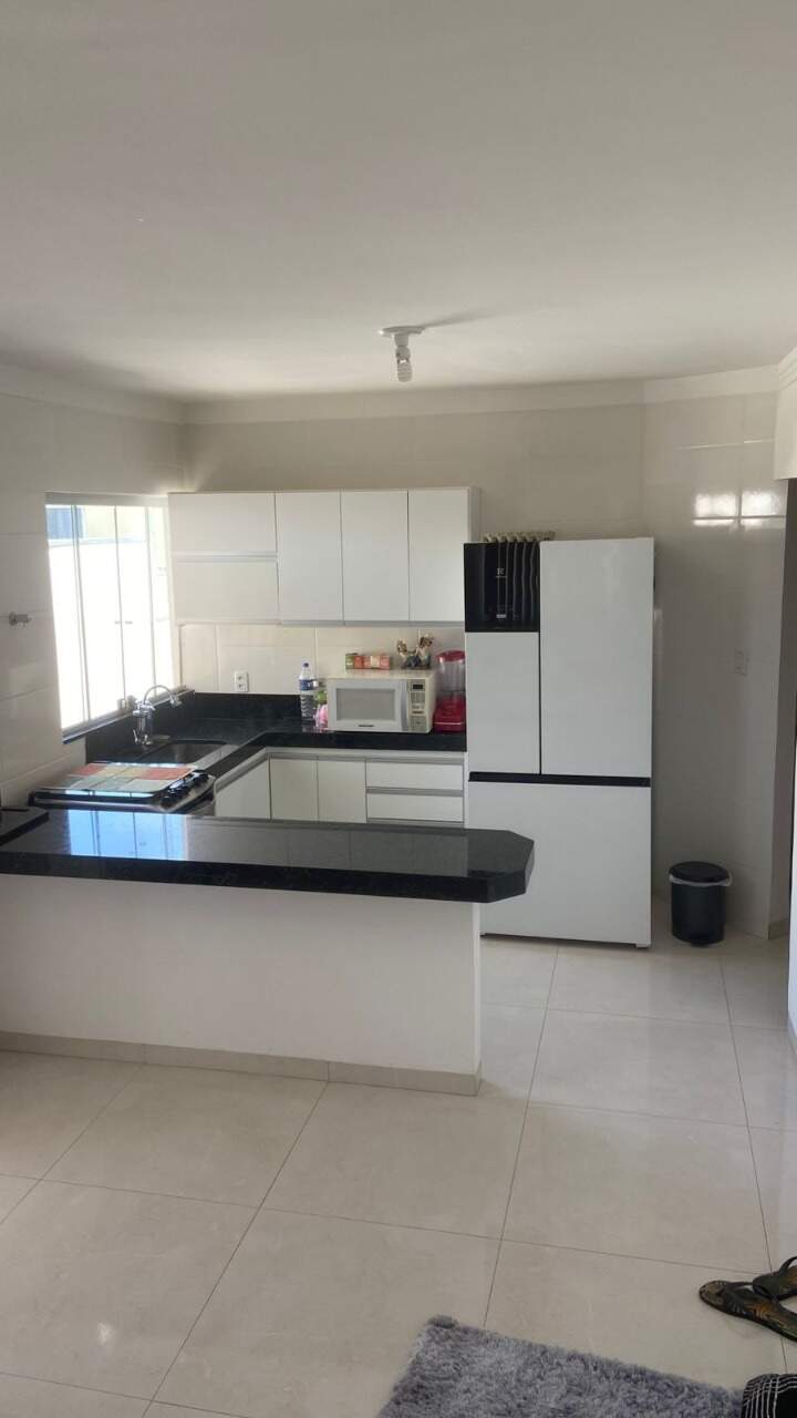 Casa 3 quartos para aluguel Barcelona Park 140m² Montes Claros MG: Cozinha
