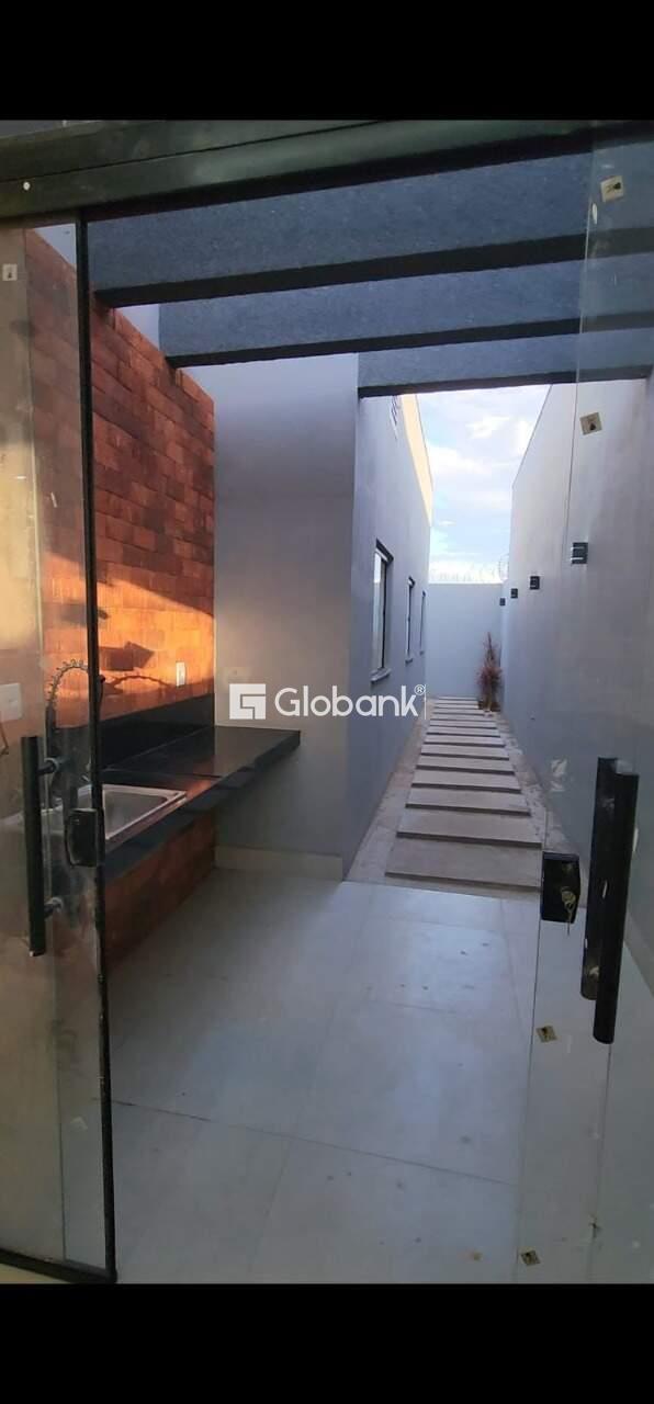 Casa 3 quartos à venda Novo Delfino 70m² Montes Claros MG: 02a8cfc0-da9f-4161-b604-ebc31d7d32a5