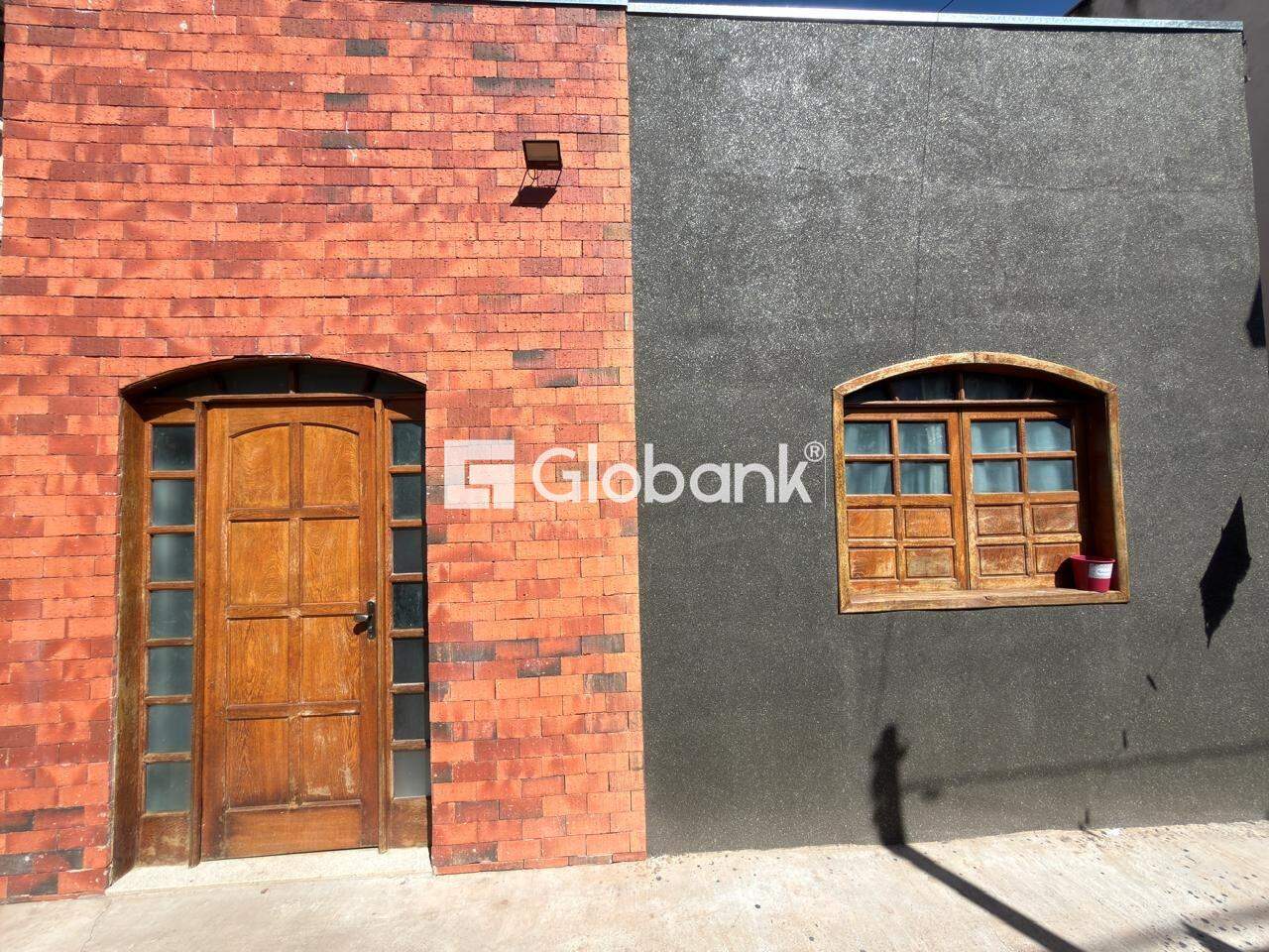 Casa 4 quartos à venda Jardim São Luiz 130m² Montes Claros MG: 
