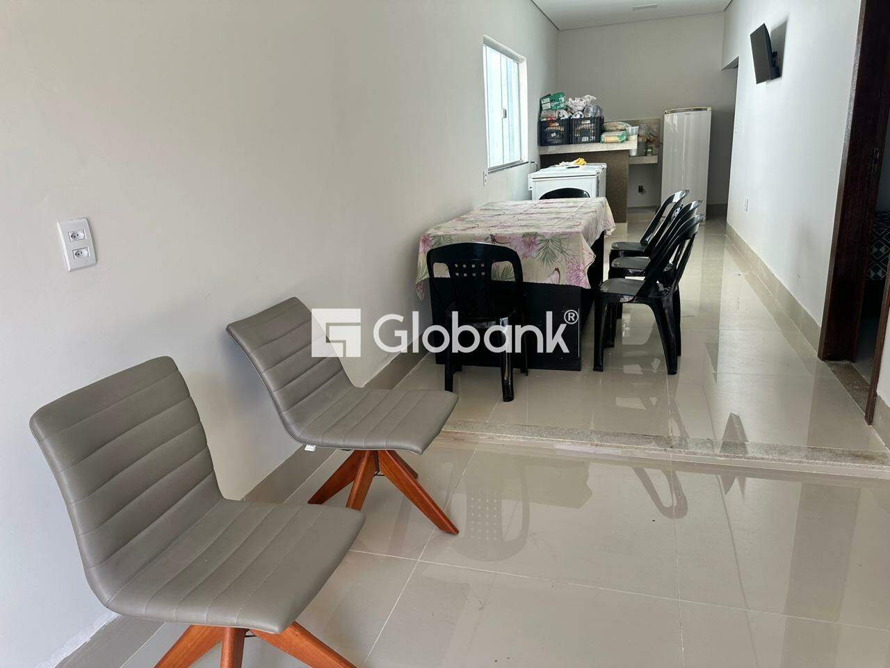 Casa 4 quartos à venda Jardim São Luiz 130m² Montes Claros MG: