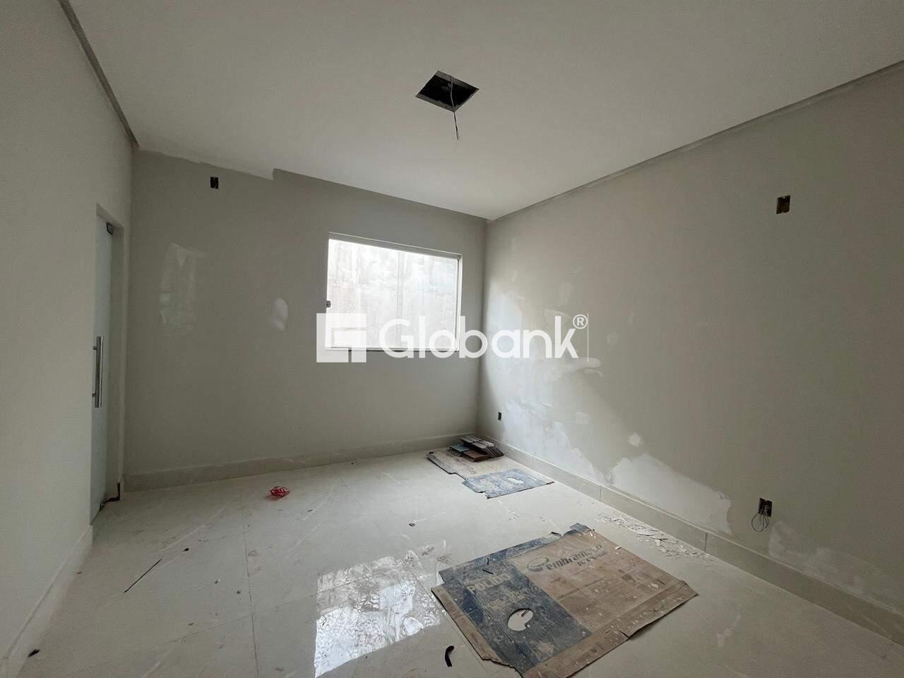 Casa 3 quartos à venda Vila Nova 90m² Montes Claros MG: Dormit rio-Su te