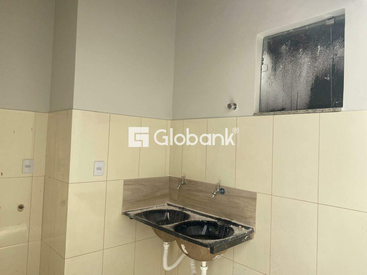 Casa 3 quartos à venda Vila Nova 90m² Montes Claros MG: 