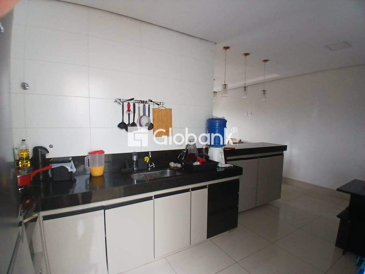 Casa 3 quartos à venda Vila Anália 0m² Montes Claros MG: 