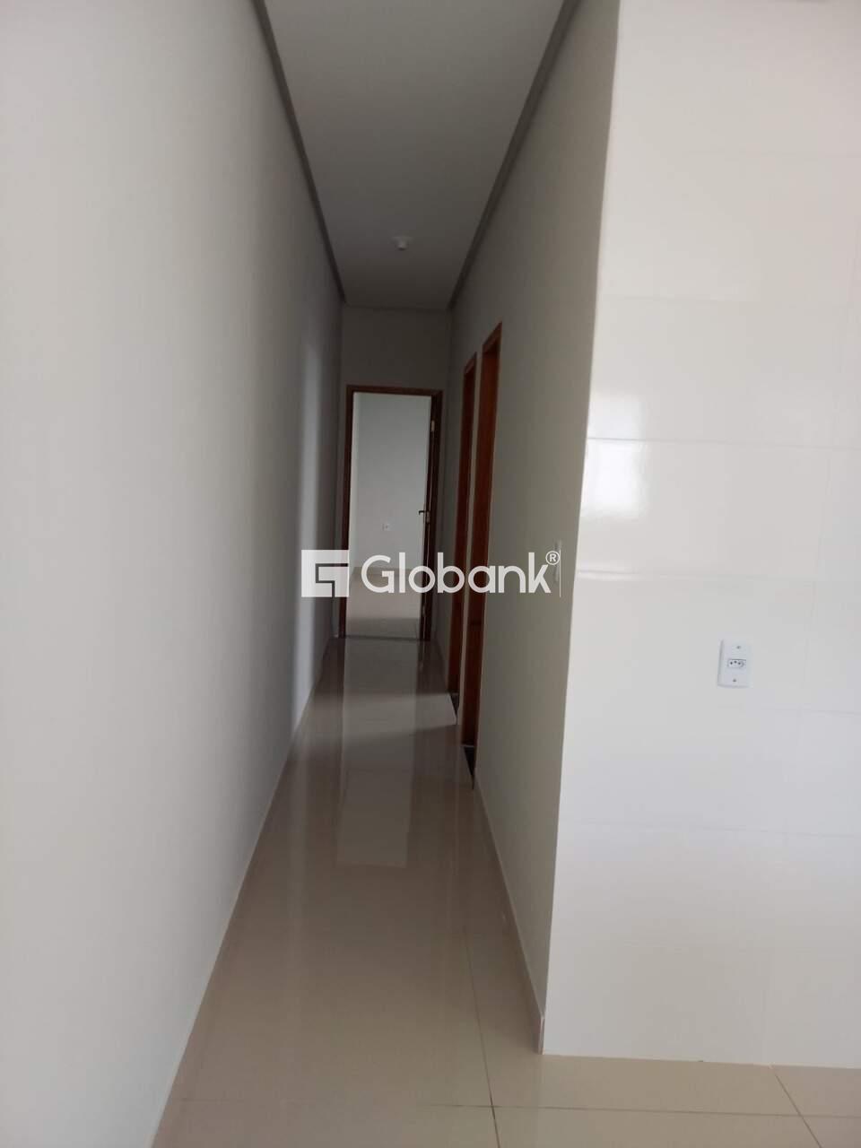 Casa 2 quartos à venda Independência 50m² Montes Claros MG: 