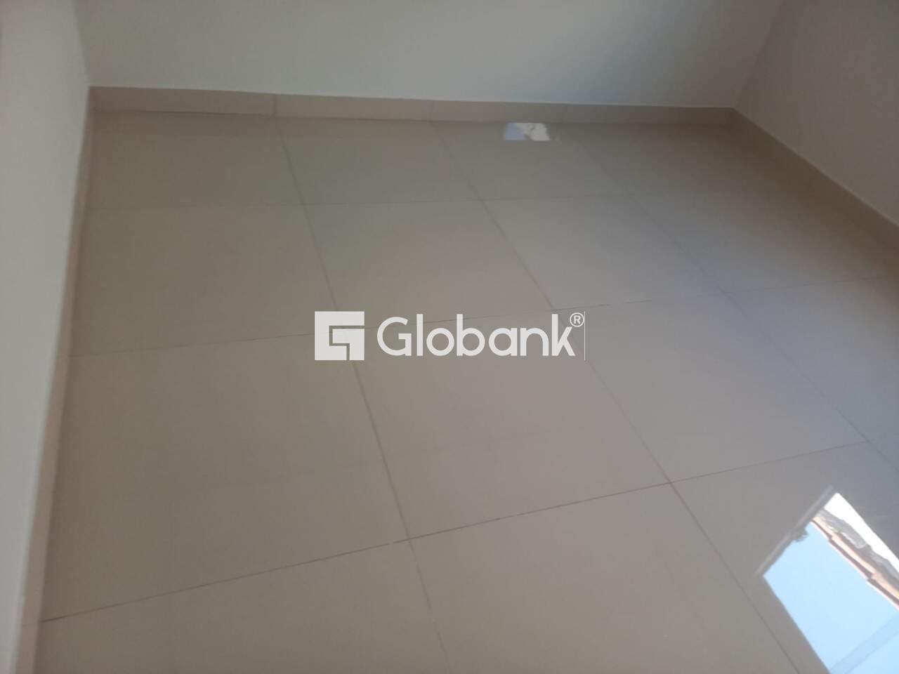 Casa 2 quartos à venda Independência 50m² Montes Claros MG: 