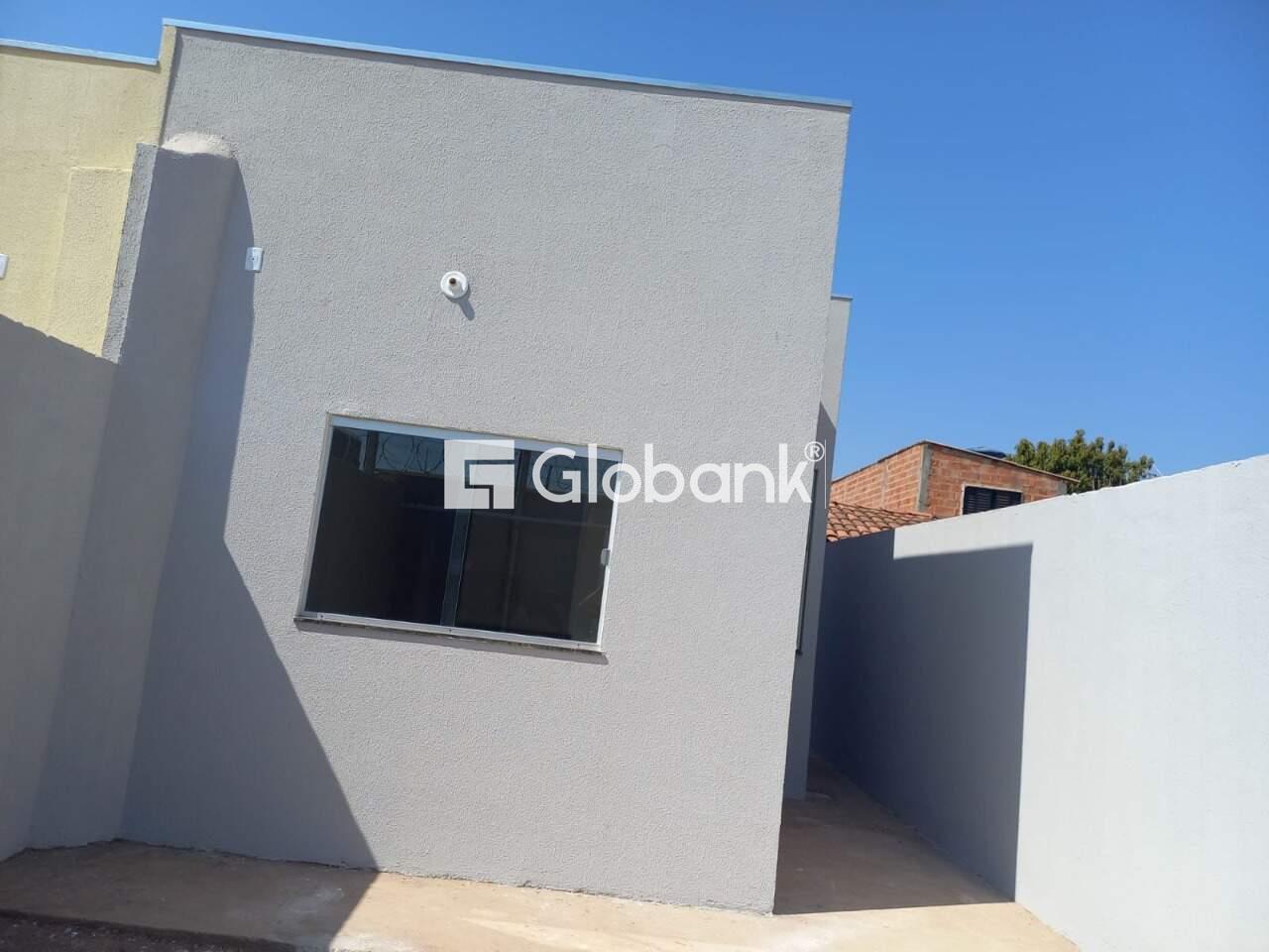 Casa 2 quartos à venda Independência 50m² Montes Claros MG: 