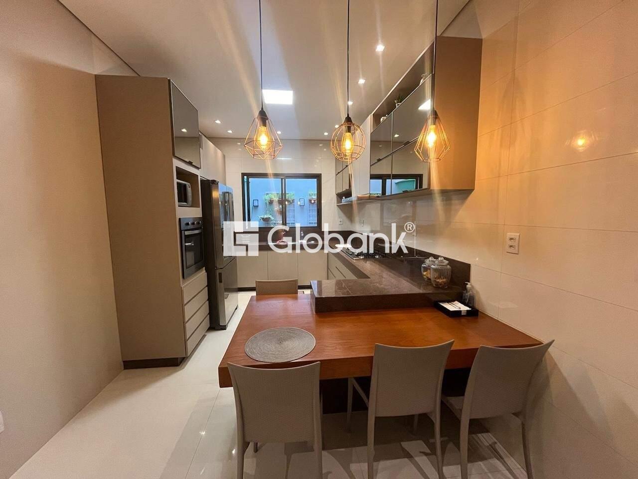 Casa em condomínio 3 quartos à venda Condomínio Pampulha Tênnis Residence 260m² Montes Claros MG: 