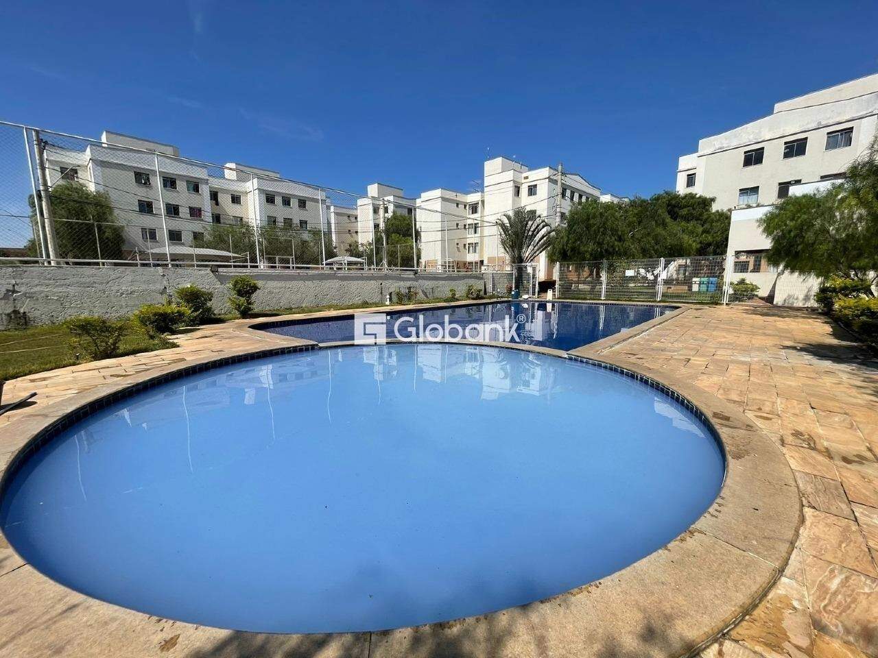 Apartamento 3 quartos para aluguel Planalto 75m² Montes Claros MG: Piscina