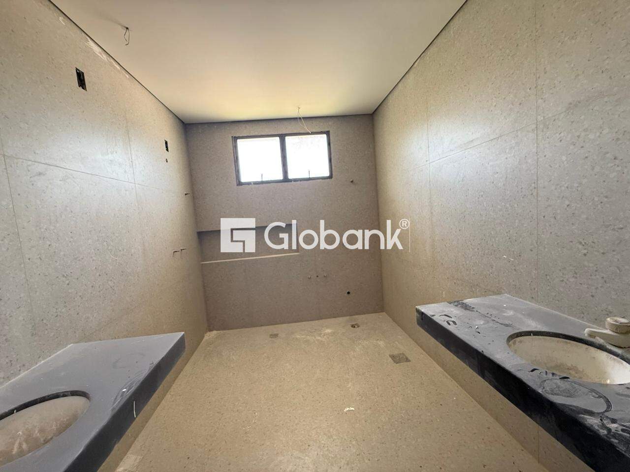 Casa 3 quartos à venda Ibituruna 650m² Montes Claros MG: SU TE