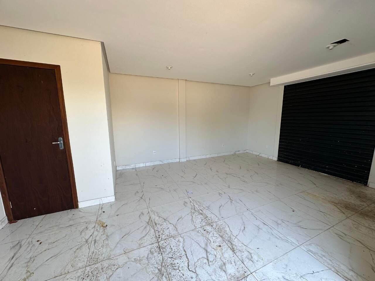 Ponto comercial para aluguel Vila Exposição 29m² Montes Claros MG: 