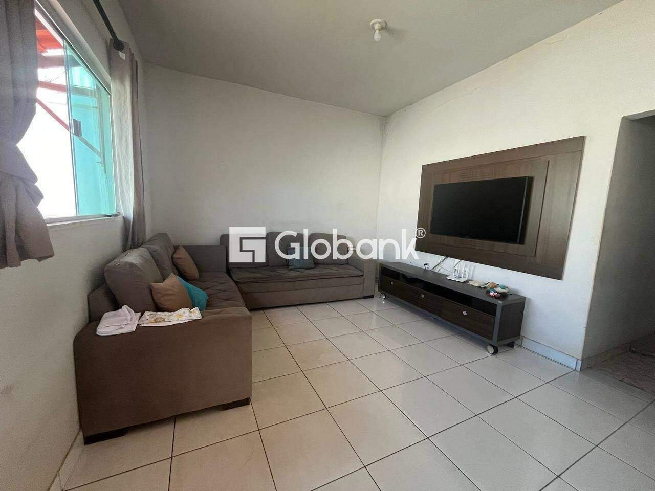 Casa 3 quartos à venda Vargem Grande II 180m² Montes Claros MG: 