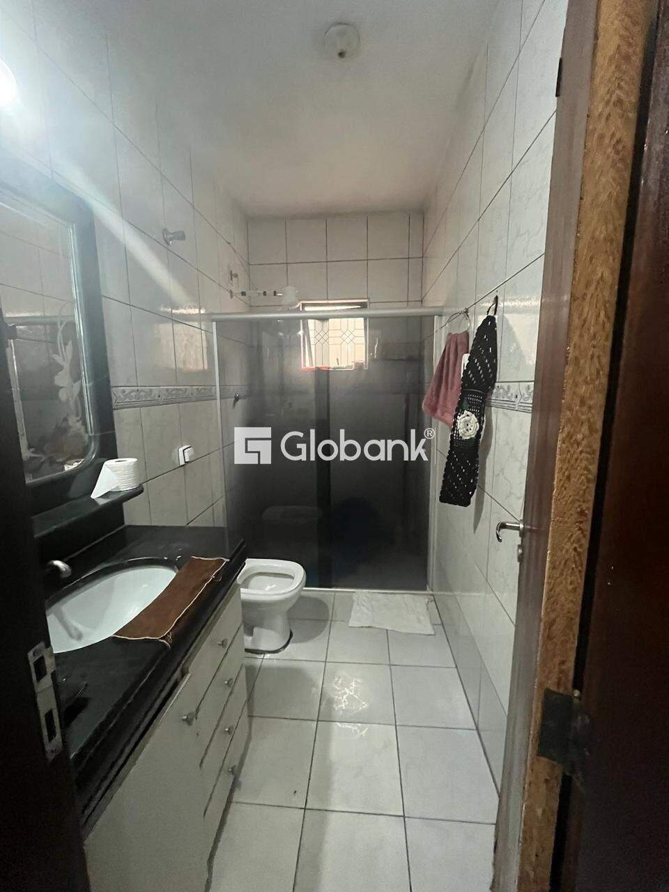 Casa 3 quartos à venda Vargem Grande II 180m² Montes Claros MG: BANHEIRO SOCIAL