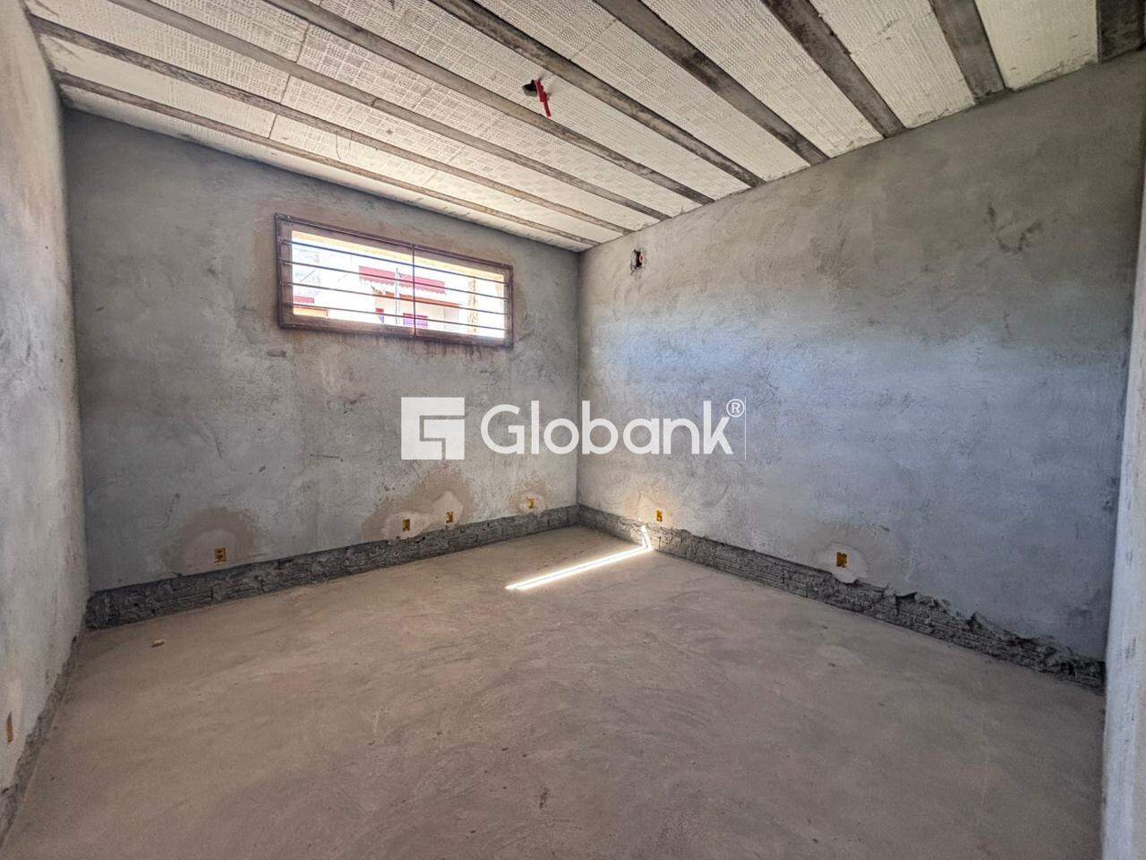 Galpão para aluguel Vila Greice 600m² Montes Claros MG: sala