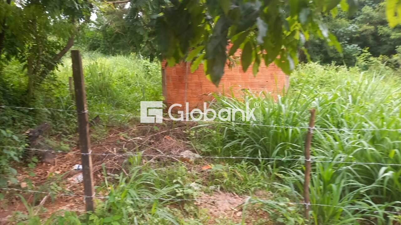 Terreno à venda Santa Rafaela 630m² Montes Claros MG: 