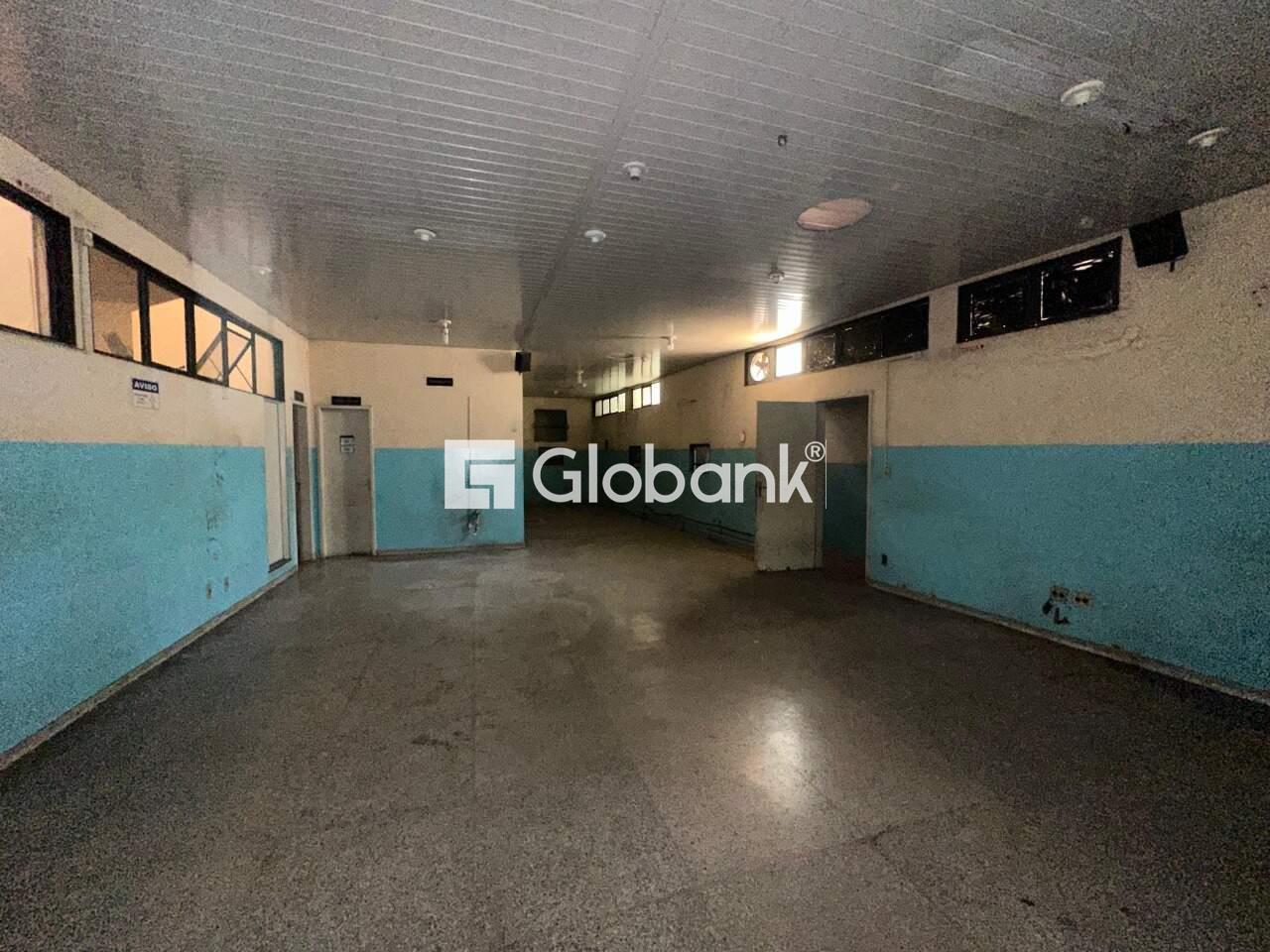 Galpão para aluguel Alto São João 550m² Montes Claros MG: 