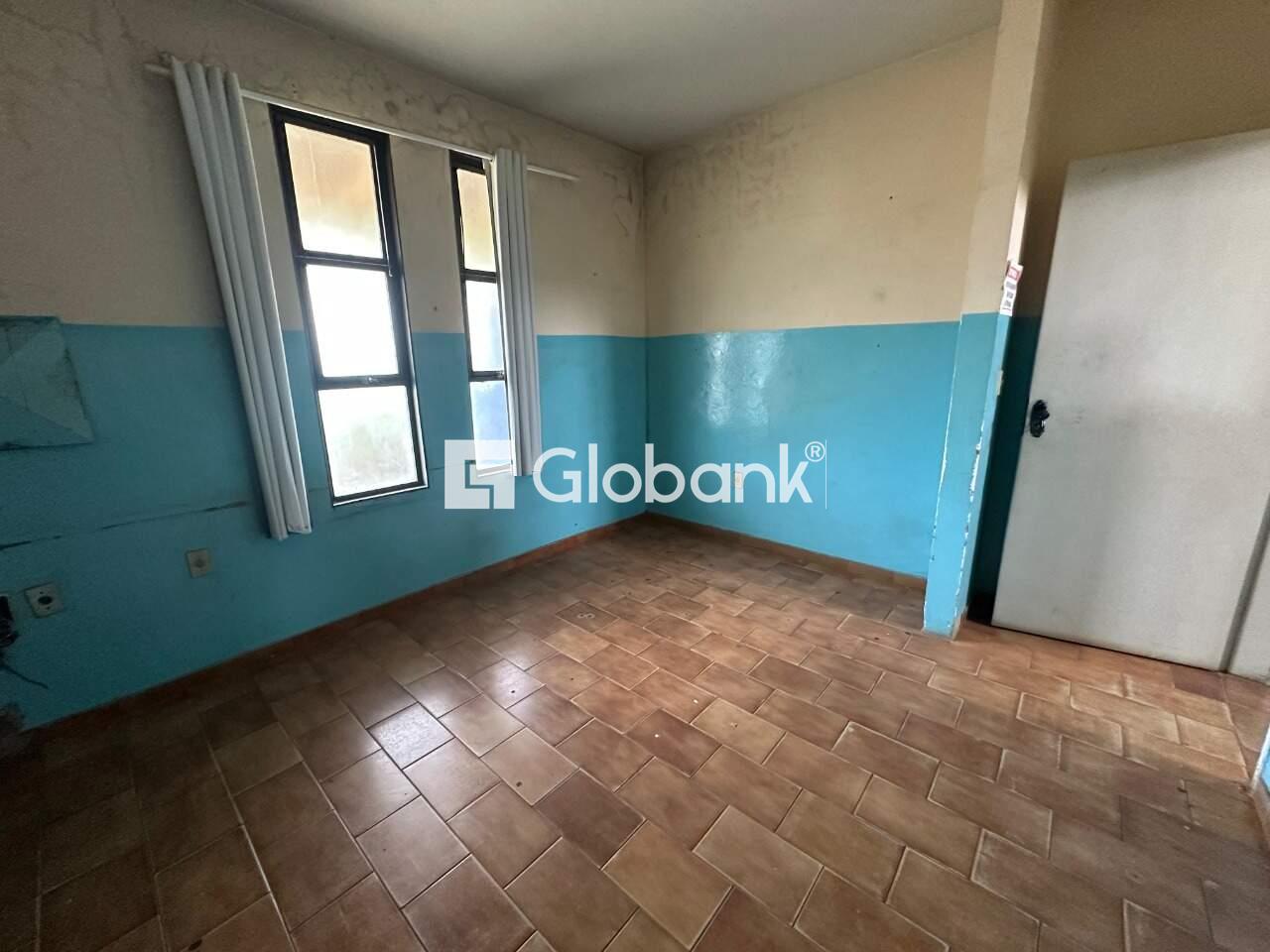 Galpão para aluguel Alto São João 550m² Montes Claros MG: 